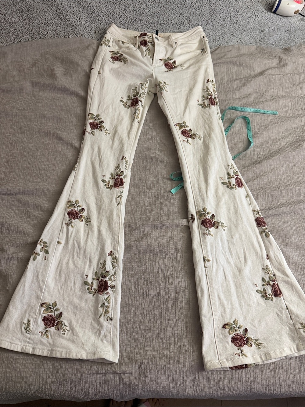 DRIFTWOOD Cream Flare Jeans with Rose Embroidery